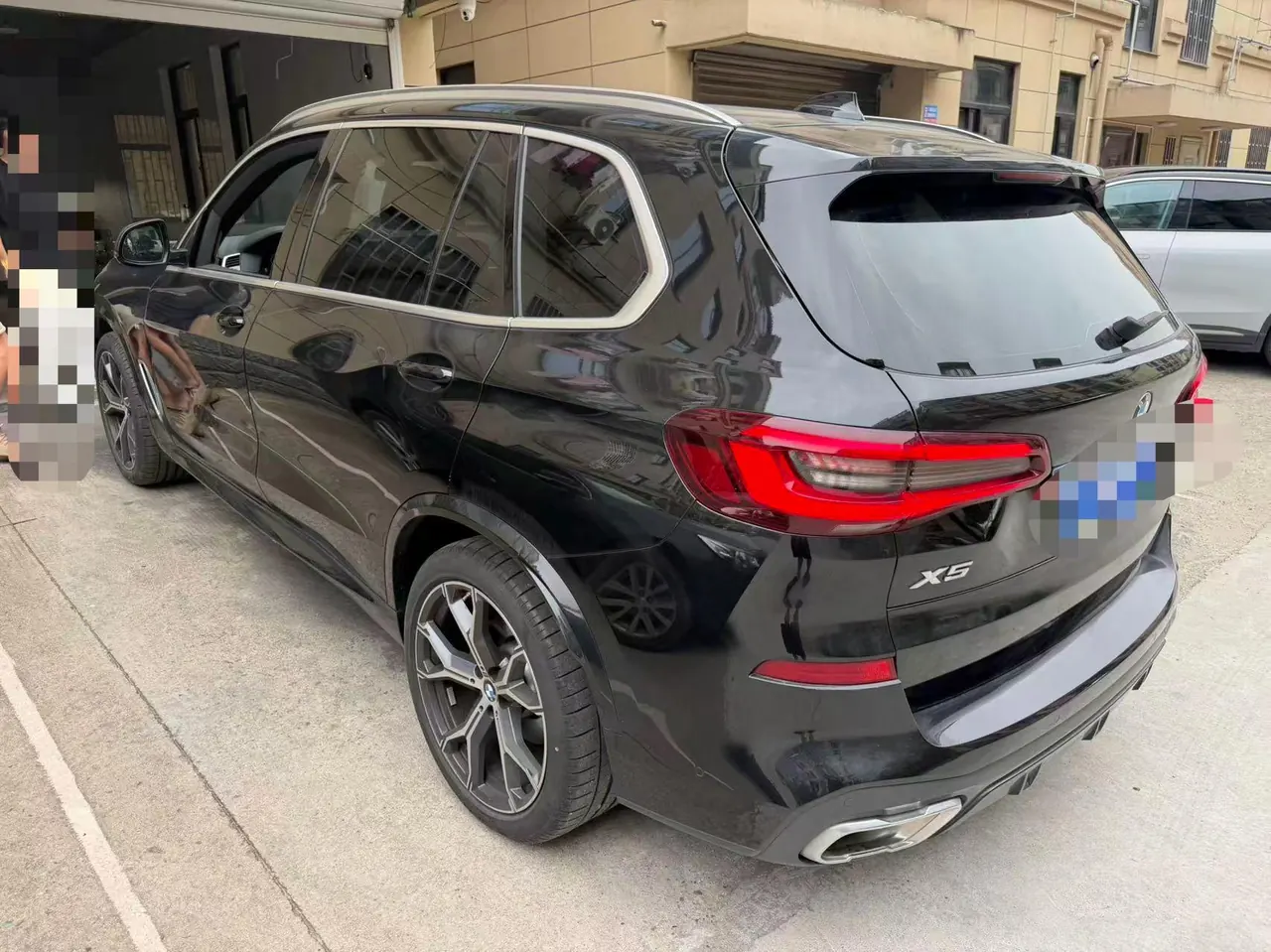 BMW 2022 X5 xDrive40Li 48V 3.0T M sports suit (modified) automatic gear 2