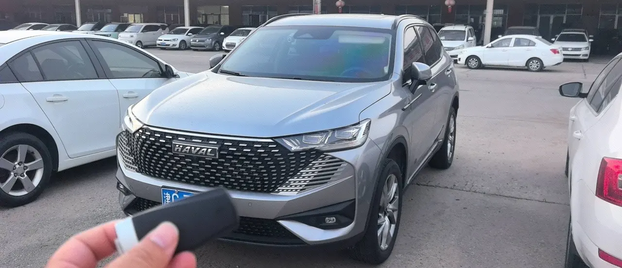 Open image lightbox: Haval 2022 H6 1.5T Two-Drive Max Automatic