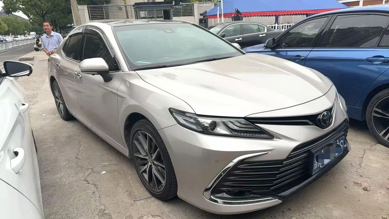Toyota 2021 Camry 2.5G Deluxe Edition Automatic Gear 5