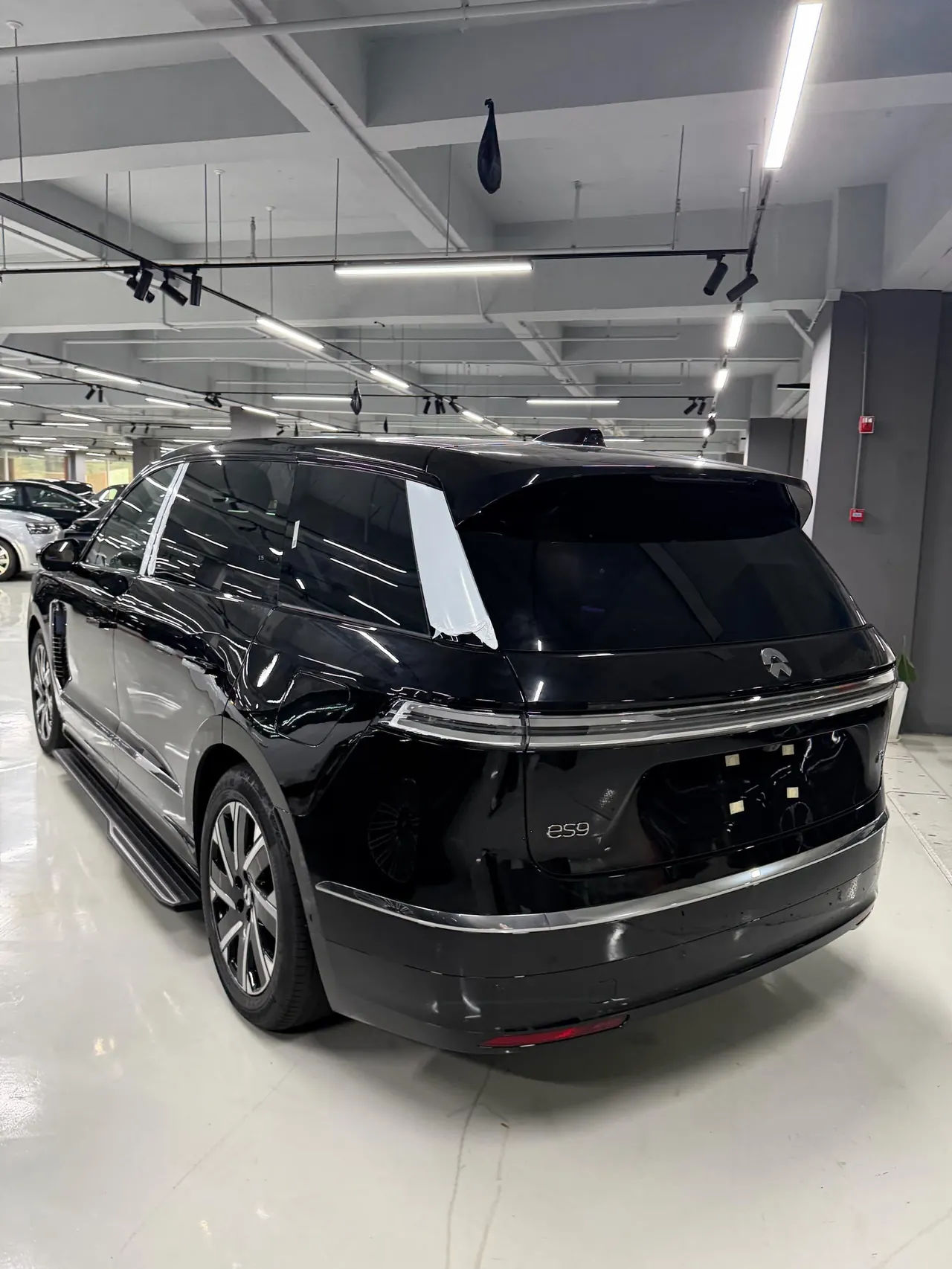 NIO 2026 ES 9 102kWh Executive Island Deluxe Automatic Gear 10