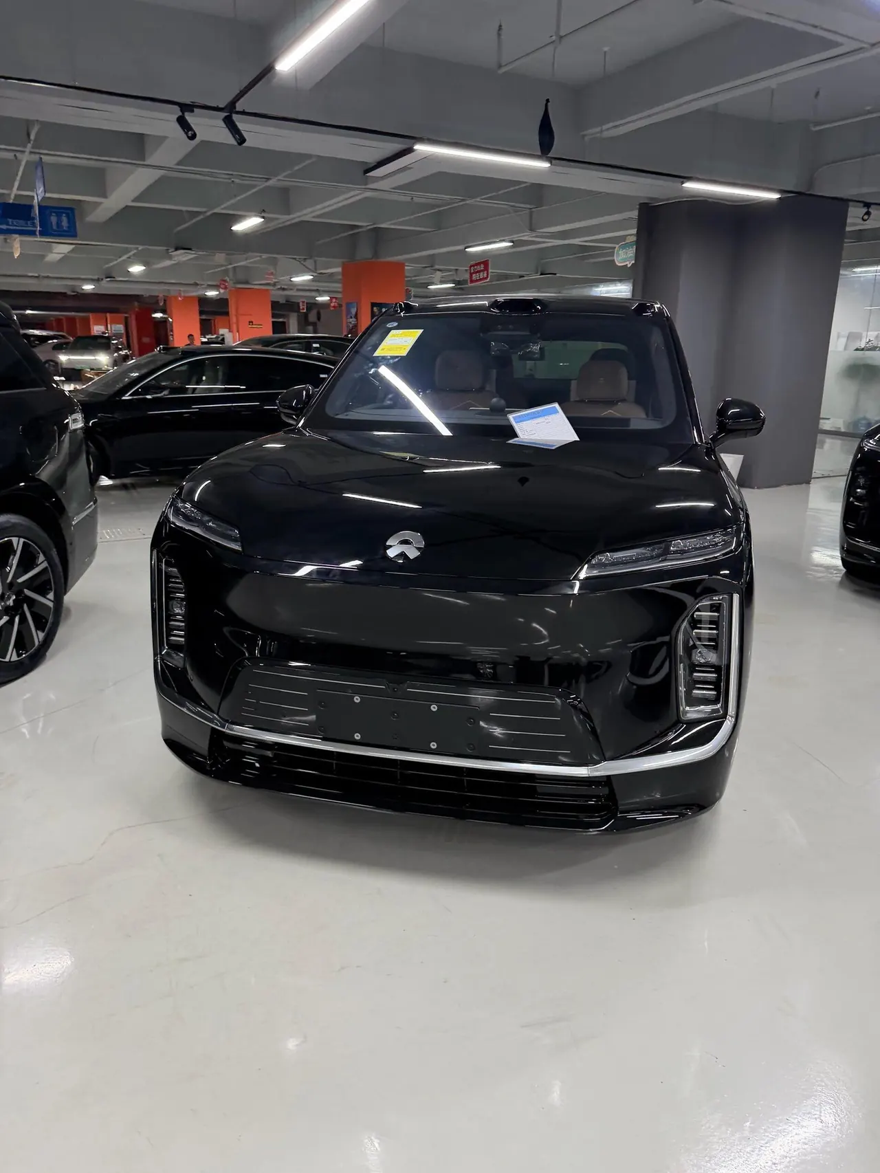 NIO 2026 ES 9 102kWh Executive Island Deluxe Automatic Gear 2