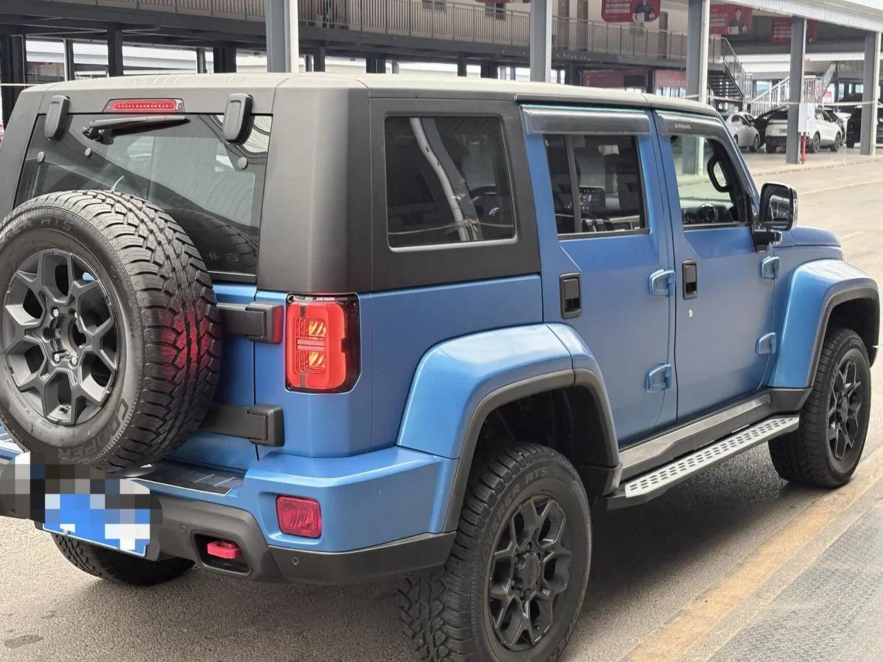 Beijing 2021 BJ40 2.3T Four-wheel Drive Blade Hero Edition Extreme Automatic Gear 5
