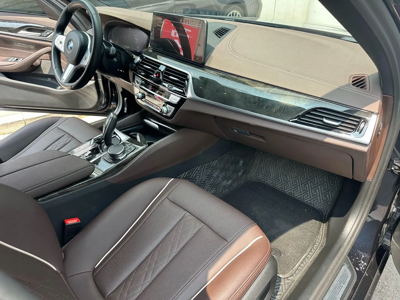 BMW 5 Series 2022 525Li 2.0T M Sports Suit (Change 2) Automatic Gear 8