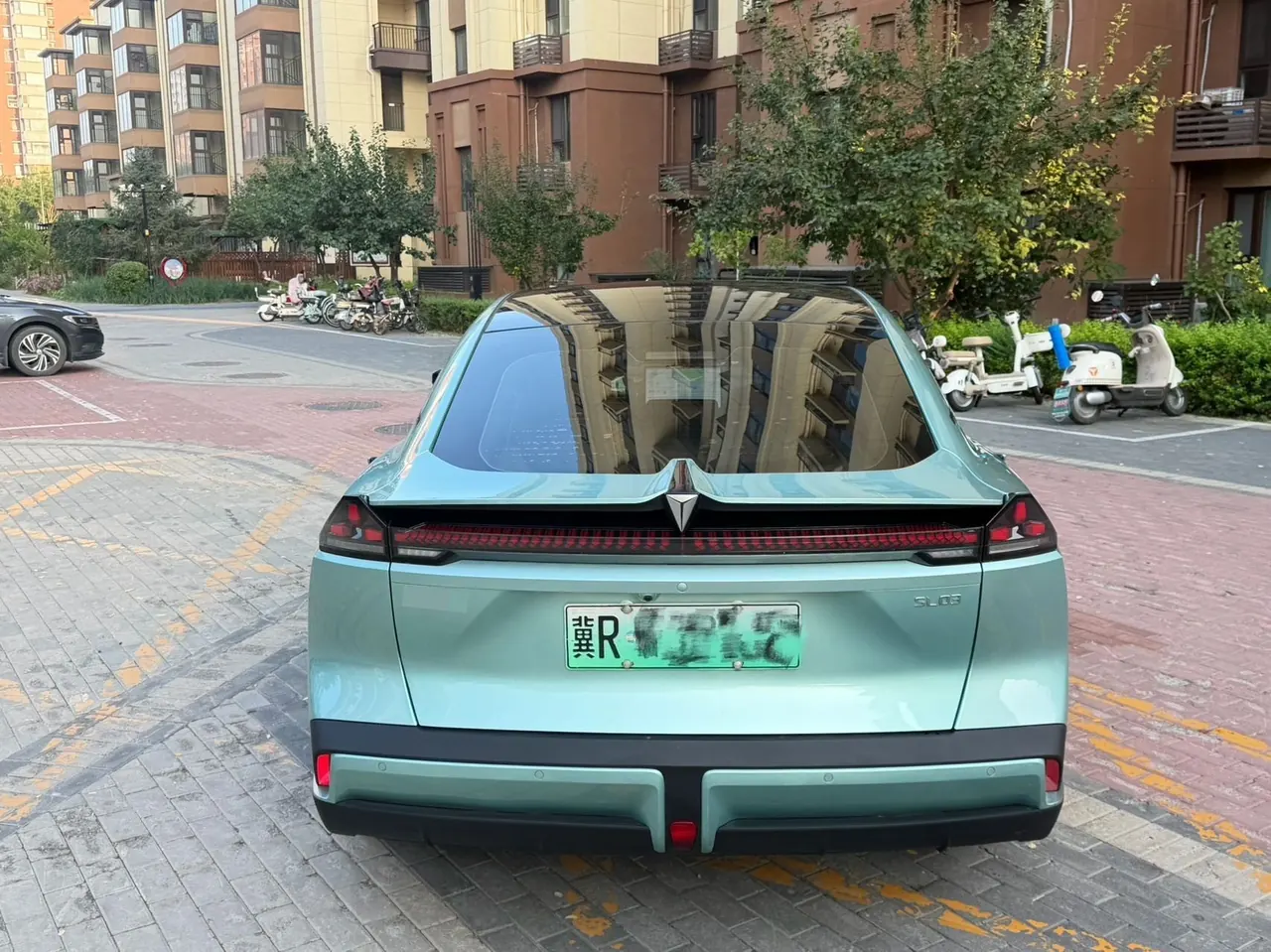ChangAn Deepal 2022 SL03 1200 Range-extended Automatic Gear 8