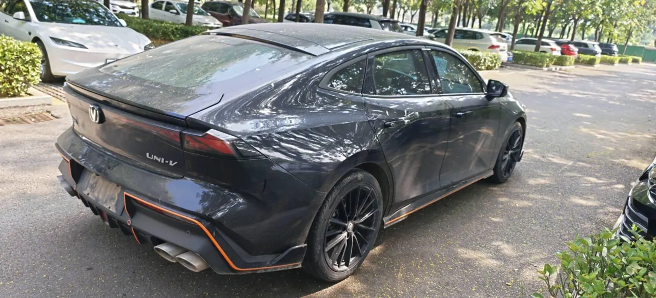 ChangAn 2023 UNI-V 1.5T Sports Edition Automatic 5