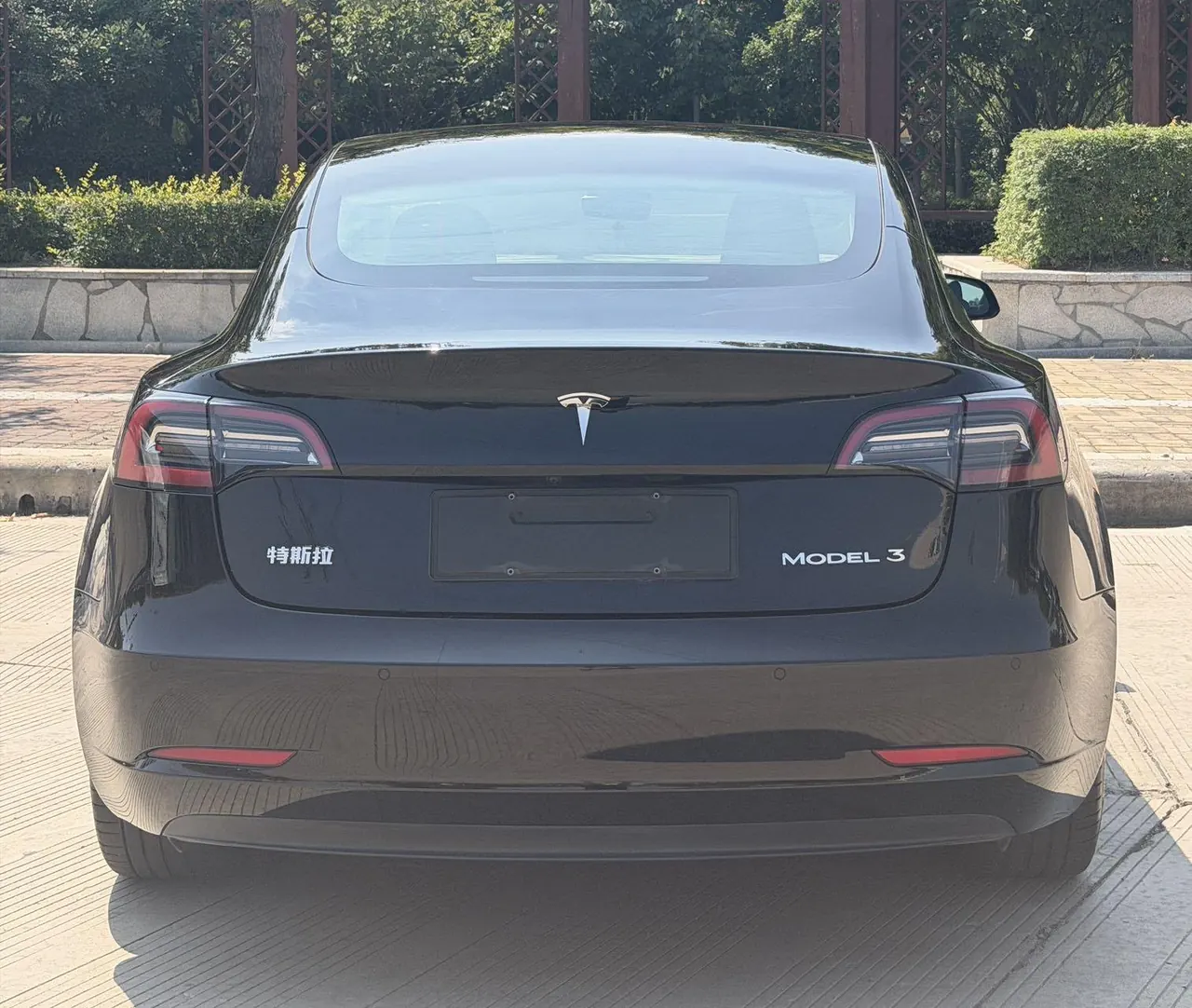 Tesla 2022 Model 3 rear-wheel drive version of automatic transmission 8