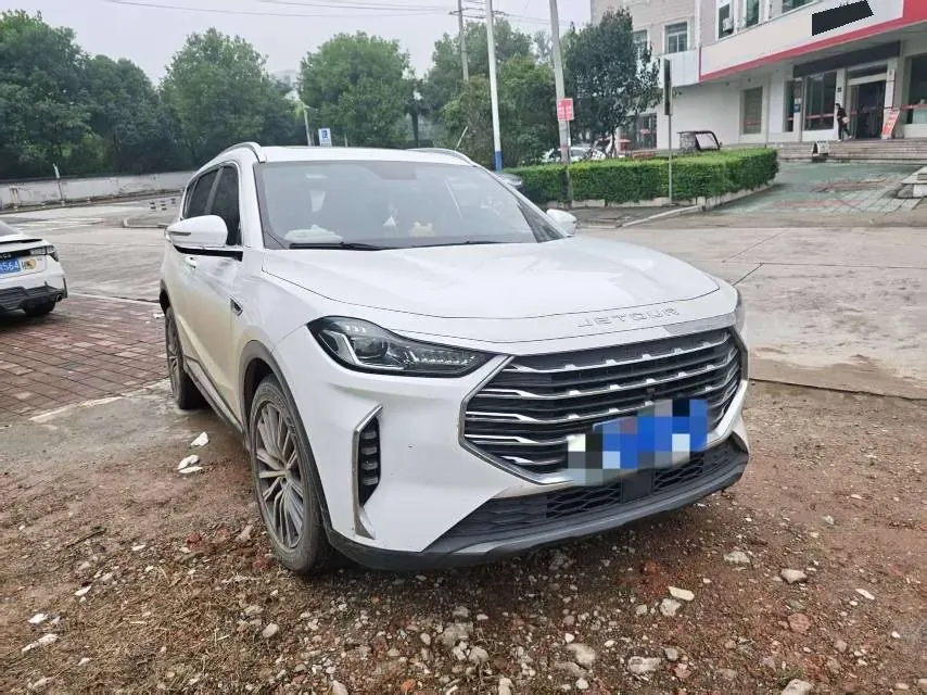 Jetour 2023 X70 PLUS 1.5T self-improvement PRO7 automatic gear 3