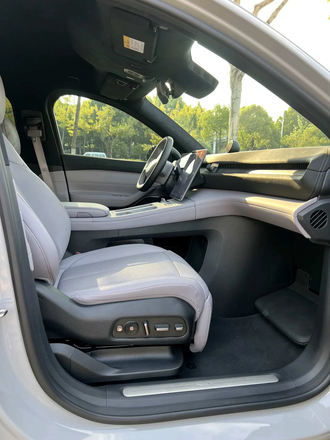 NIO 2024 EC6 75kWh automatic transmission 10