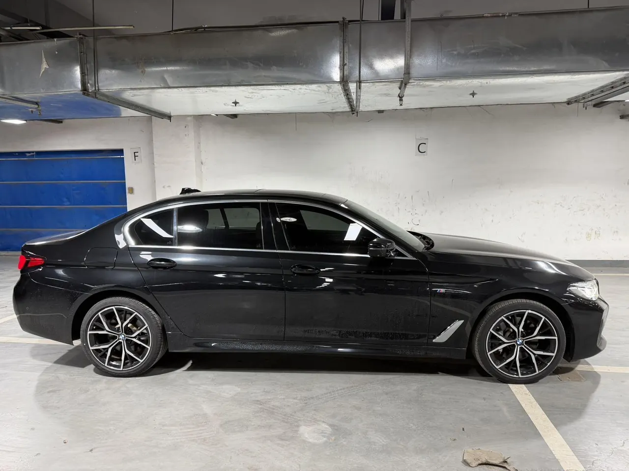 BMW 5 Series 2021 530Li 2.0T Exclusive M Sports Suit Automatic Gear 4