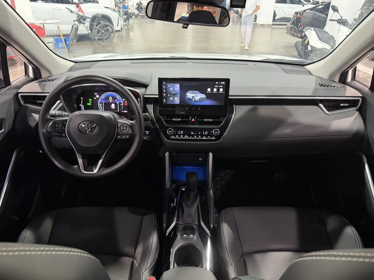 Toyota 2024 Fenglanda Shuangqing 2.0 Stepless Intelligent Electric Hybrid Deluxe Automatic Gear 5