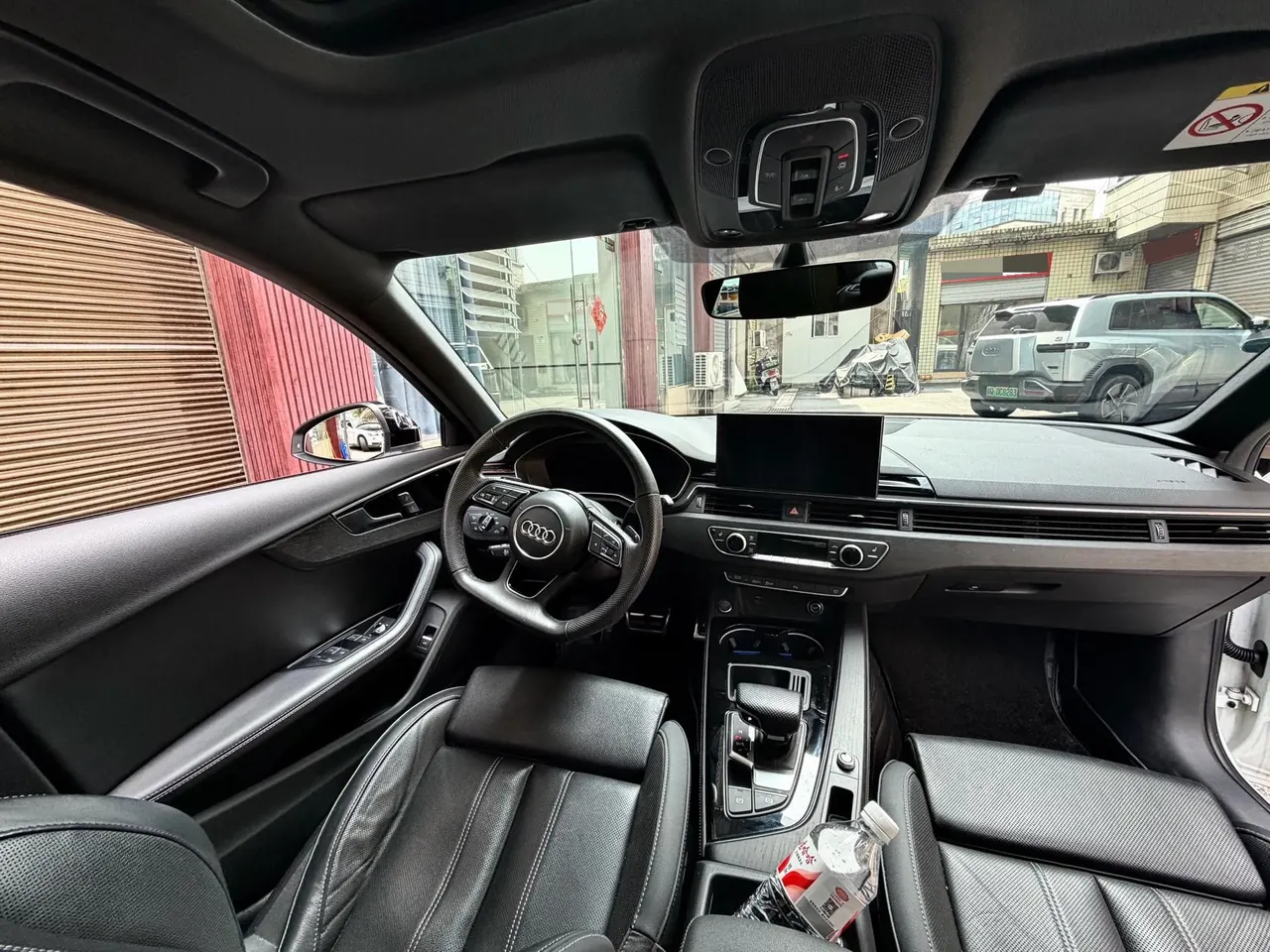 Audi 2024 A4L 2.0TFSI 40TFSI Deluxe Dynamic Automatic 3