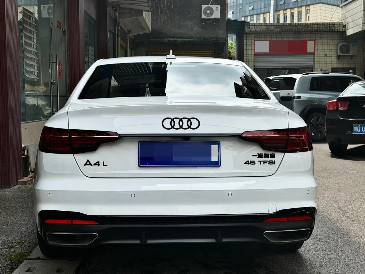 Audi 2024 A4L 2.0TFSI 40TFSI Deluxe Dynamic Automatic 4