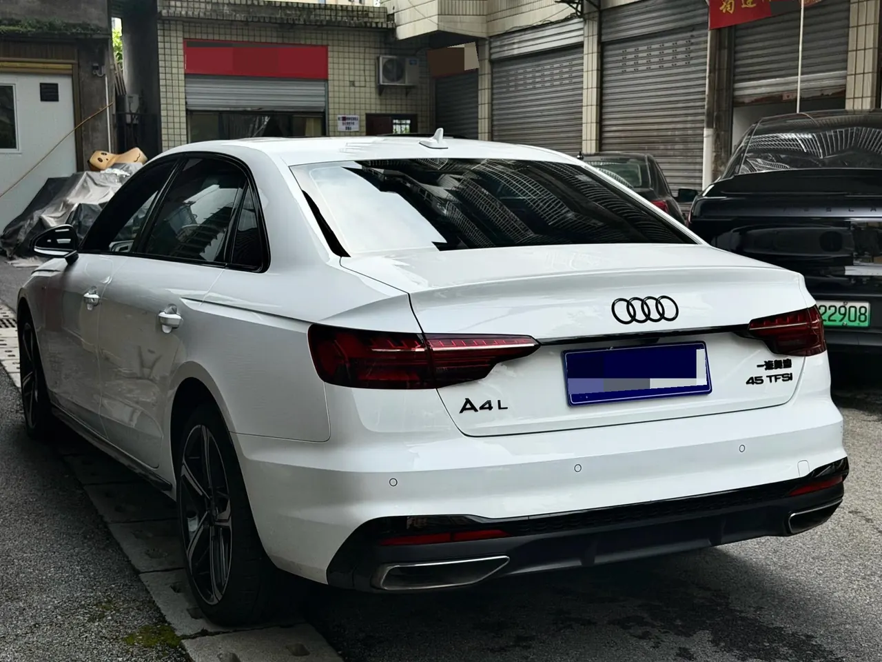 Audi 2024 A4L 2.0TFSI 40TFSI Deluxe Dynamic Automatic 6