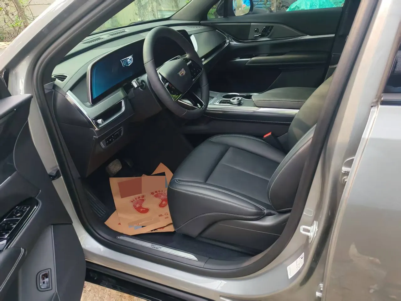 Cadillac 2026 XT5 48V 2.0T Luxury Automatic Gear 7