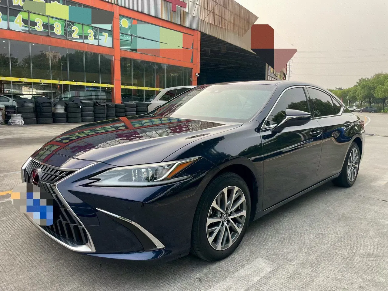 Открыть галерею: Lexus ES (Imported) 2022 ES200 2.0 Stepless Premium Edition Automatic Gear