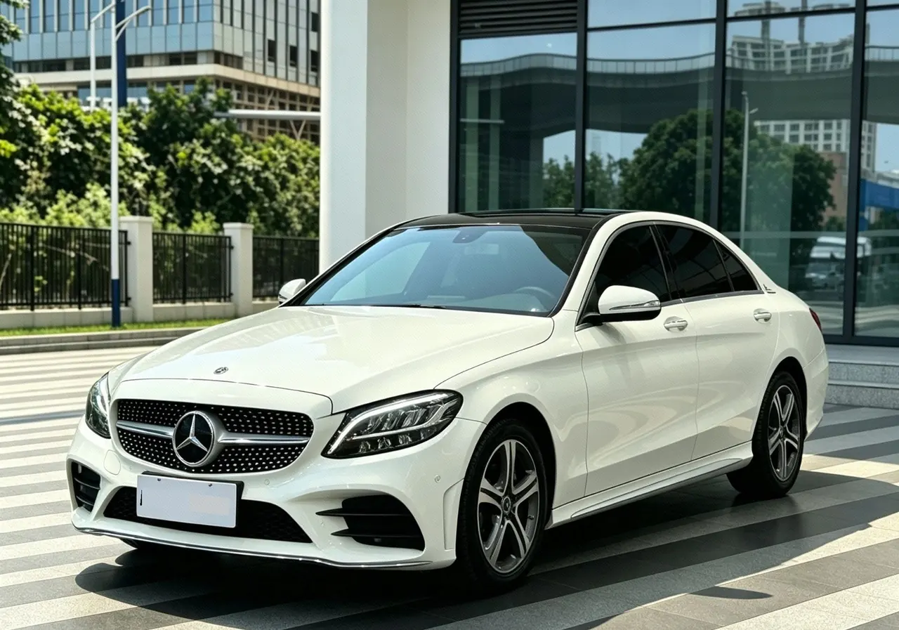 打开图片灯箱:Mercedes Benz Class C 2020 C 260 L 48V 1.5T Sports Edition (Modified) Automatic Gear