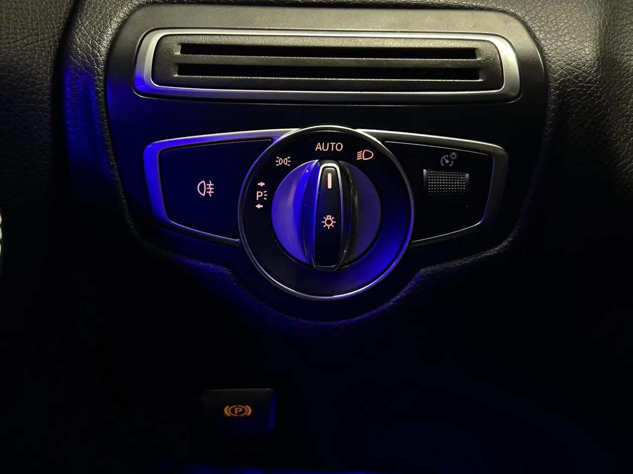 Mercedes Benz Class C 2020 C 260 L 48V 1.5T Sports Edition (Modified) Automatic Gear 14