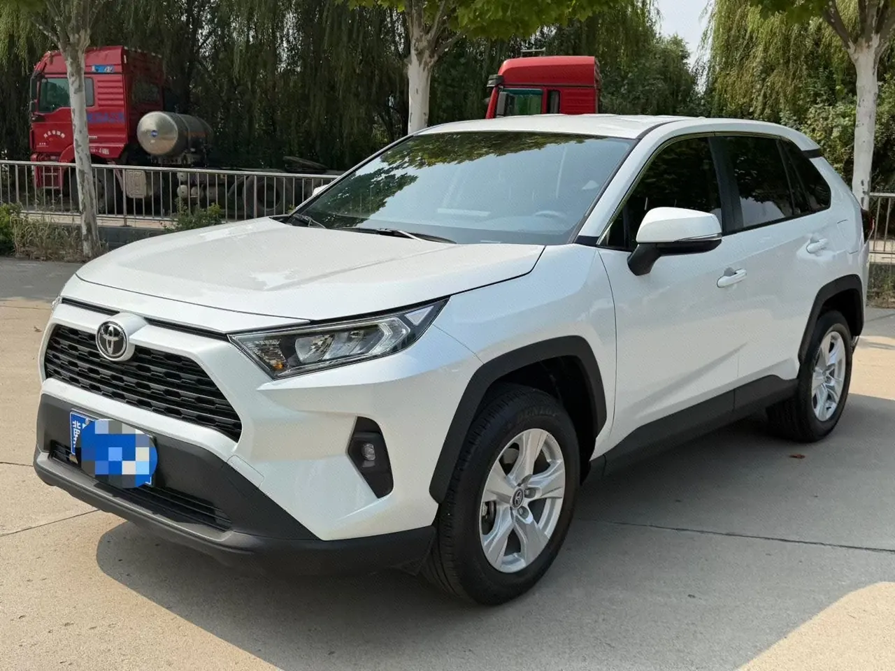 打开图片灯箱:Toyota 2024 RAV4 Rongbo 2.0 Stepless Two-Drive City Edition Automatic Gear