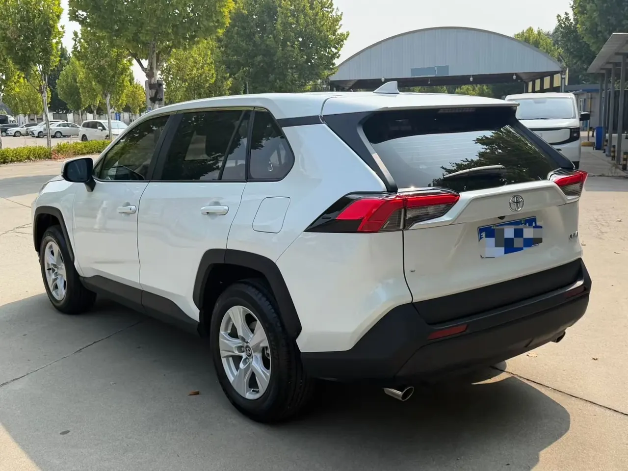 Toyota 2024 RAV4 Rongbo 2.0 Stepless Two-Drive City Edition Automatic Gear 9
