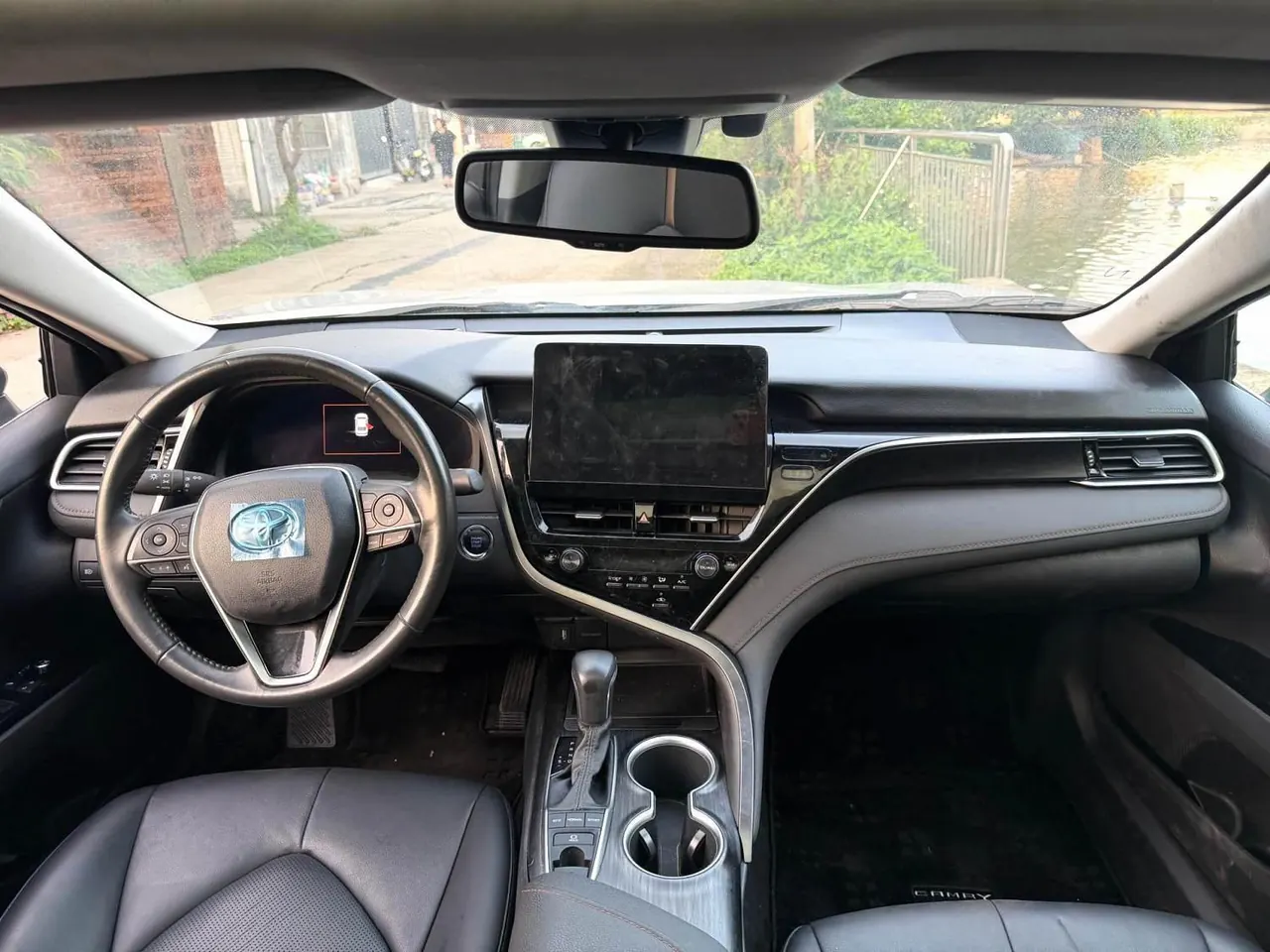 Toyota 2021 Camry 2.5G Deluxe Edition Automatic Gear 7
