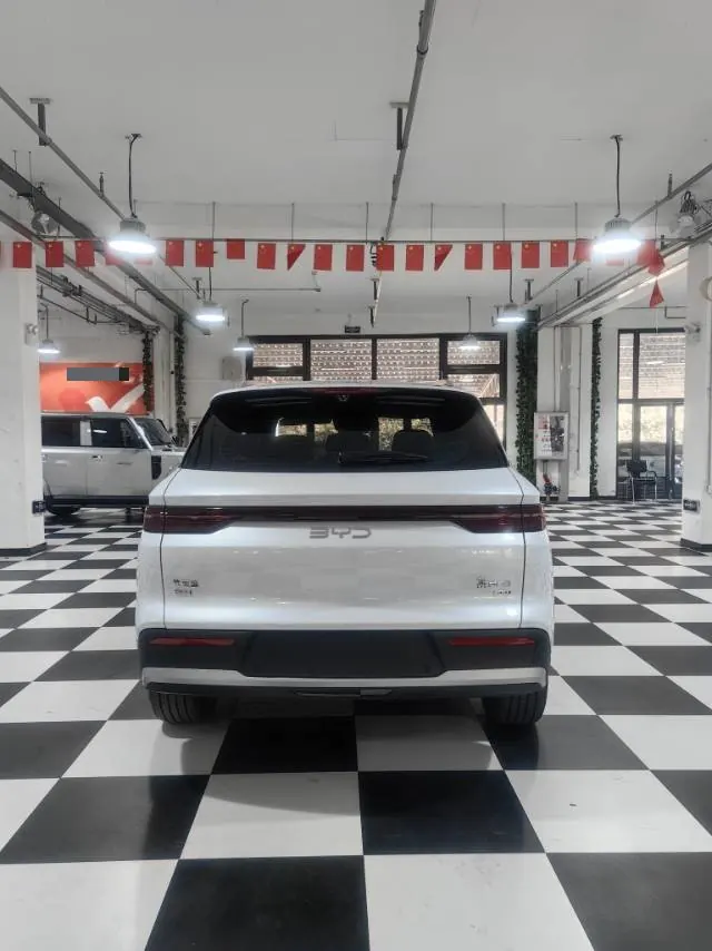BYD Song Pro New Energy 2026 Song Pro DM-i 1.5 Stepless Flying Edition 220KM Exceed Automatic Gear 6