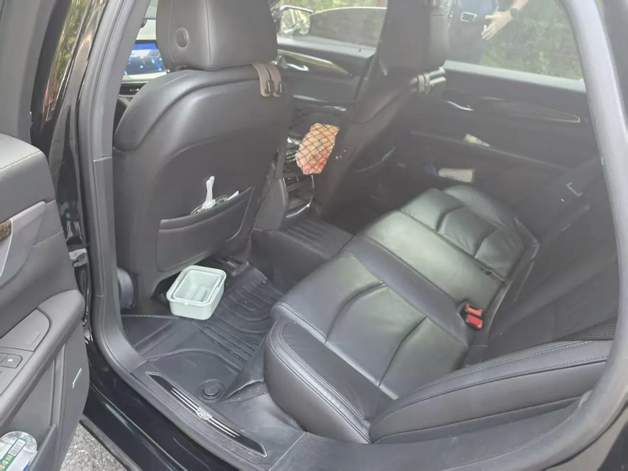 Cadillac 2022 XT6 48V 2.0T 6-seat four-wheel drive fashion automatic gear 6