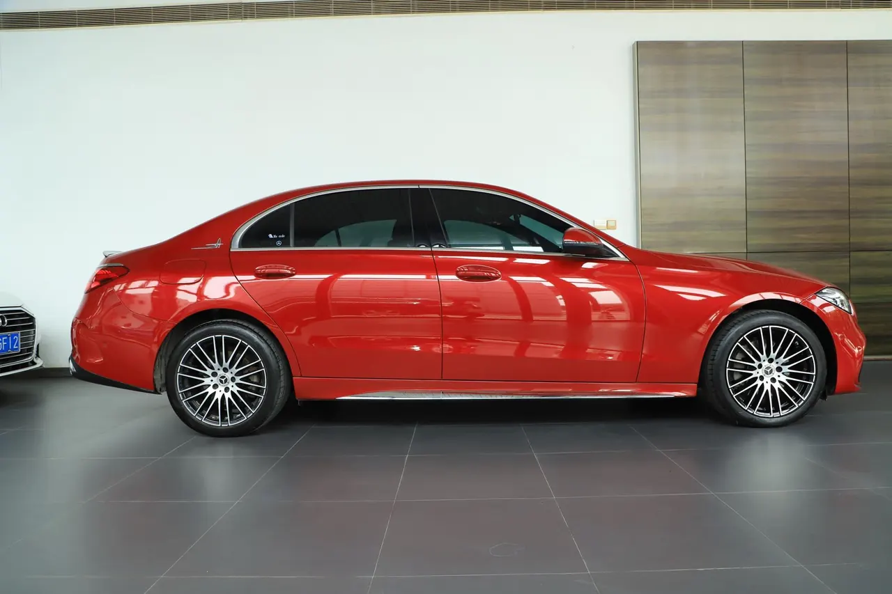 Mercedes Benz Class C 2024 C 260 L 48V 1.5T (Change 3) Automatic 13