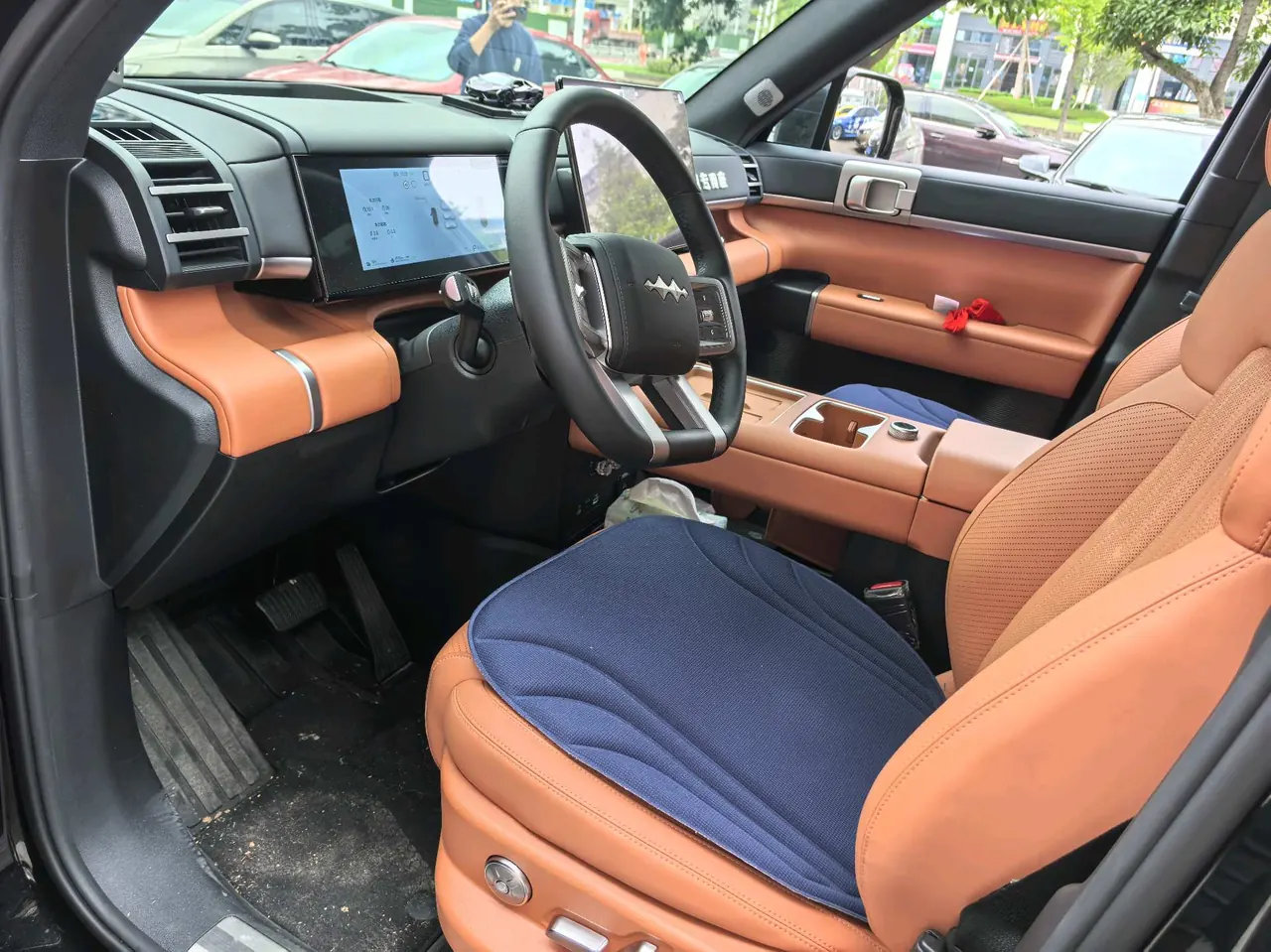 FangChengBao 2026 titanium 7 1.5T stepless 300KM four-wheel drive Ultra version automatic gear 5