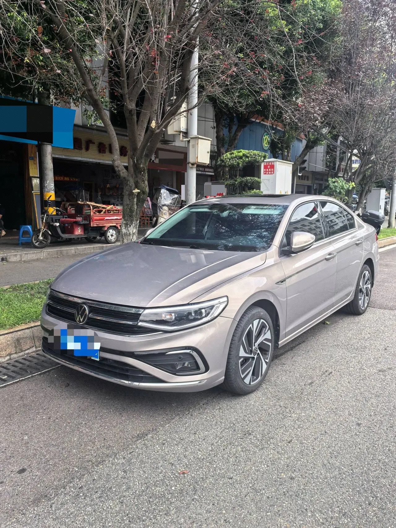 Открыть галерею: Volkswagen 2023 Bora 1.5TSI 300TSI Zunxing Edition Automatic Gear