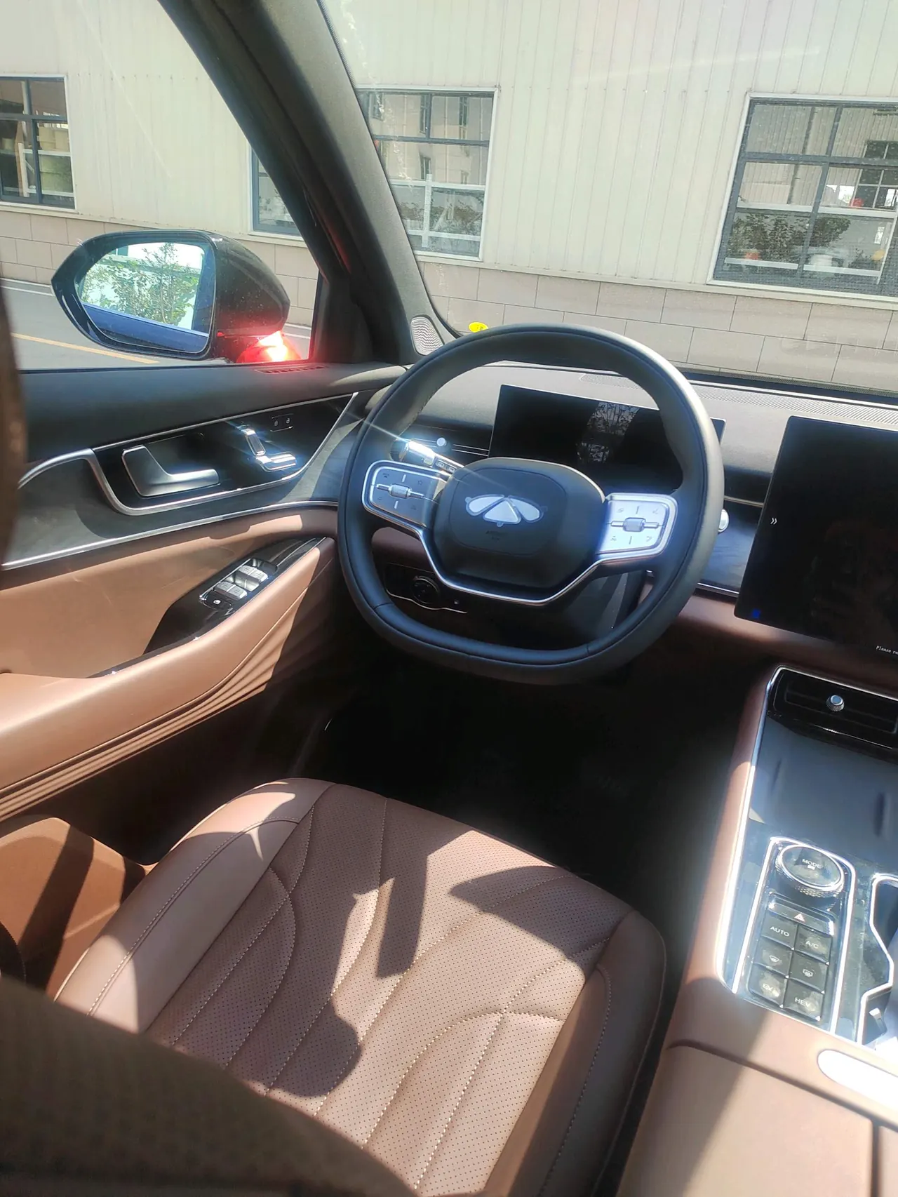 Chery 2026 Fengyun T9 C- DM 1.5T 220 Long Endurance Honorable Automatic Gear 6