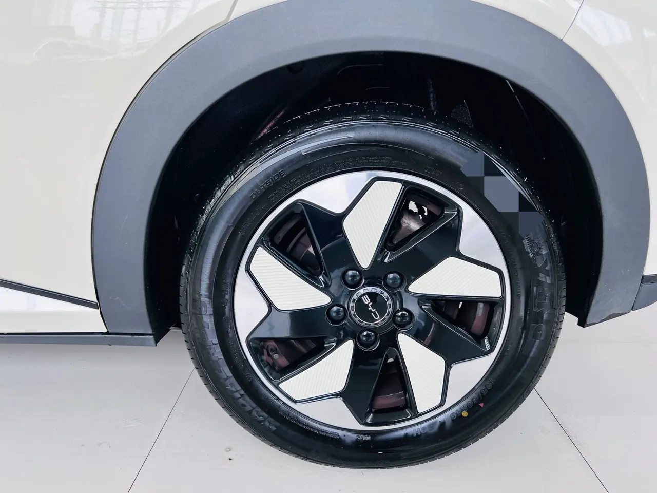 BYD 2024 Dolphin Glory 420km Free Automatic 7