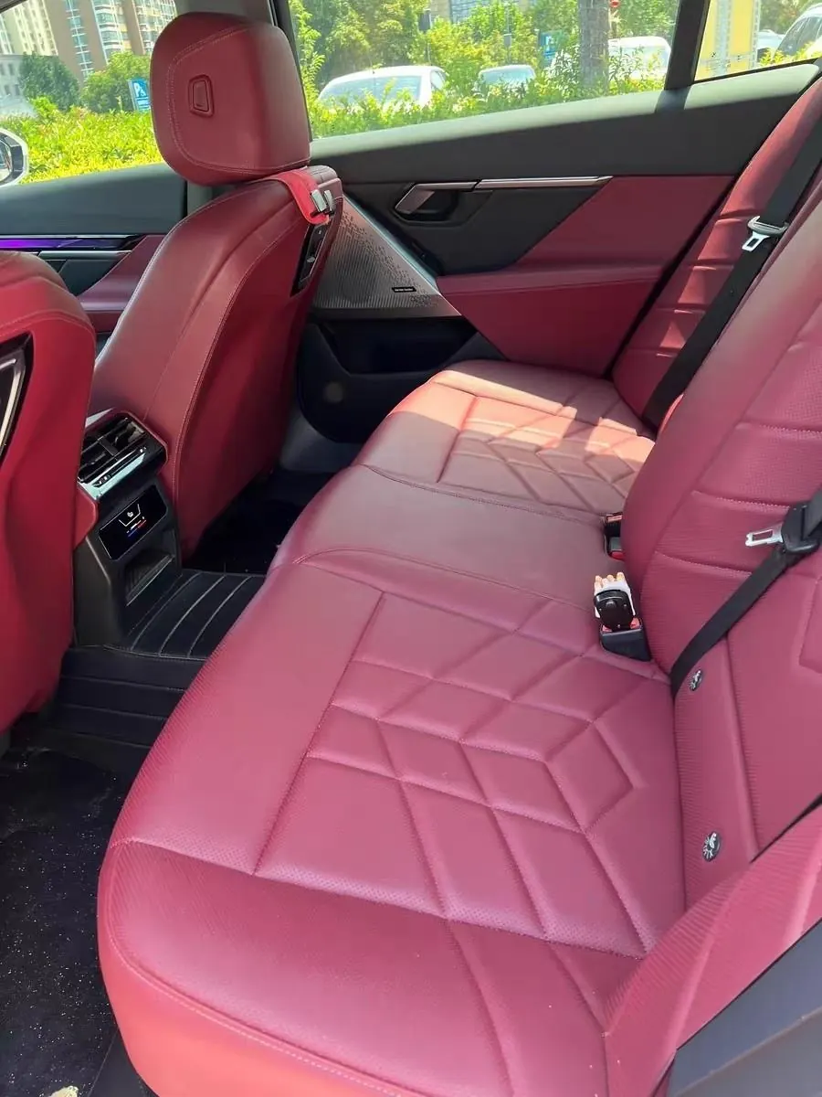 BMW 5 Series 2024 model 530Li 48V 2.0T Leading Edition M Sport Package Automatic 4