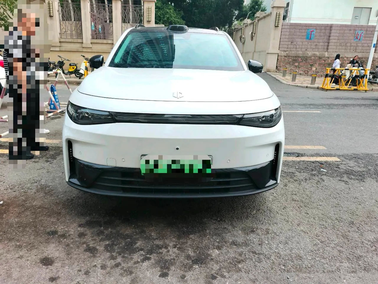 Leapmotor 2024 C 16 200 Smart Driving Edition Automatic Gear 2
