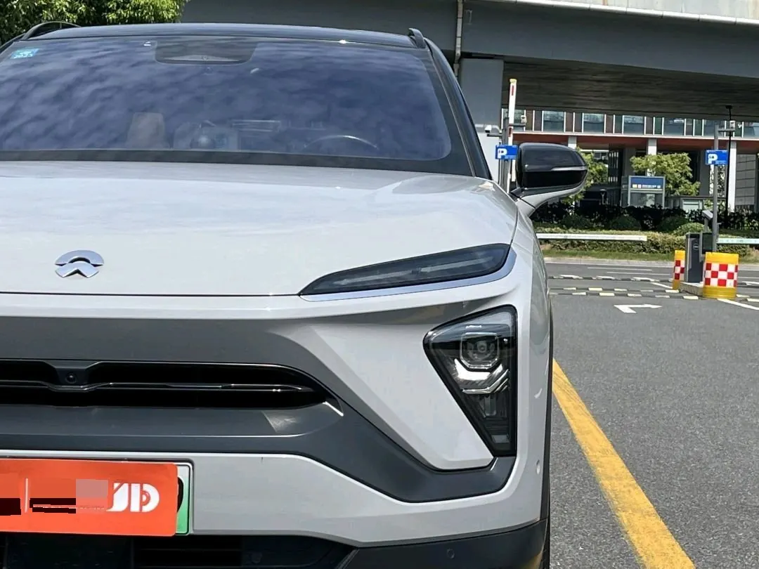 NIO 2020 ES 6 610KM Performance Edition Automatic Gear 9