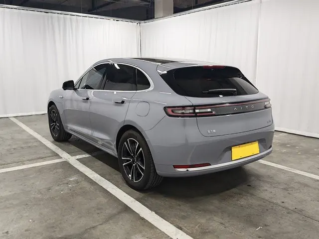 AITO 2025 AITO M5 extended-range Ultra rear-drive automatic gear 11