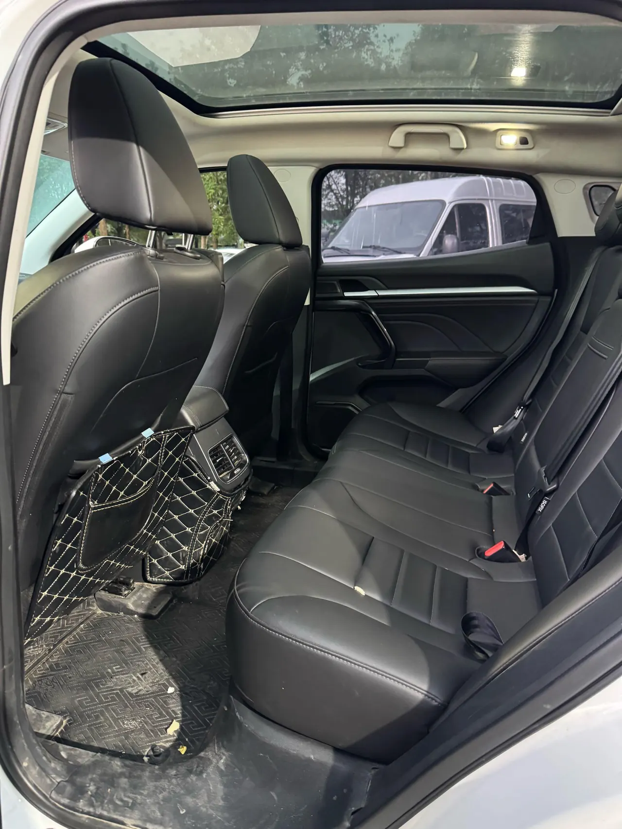 Toyota 2023 RAV4 Rongbo 2.0 Stepless Two-Drive City Edition Automatic Gear 5