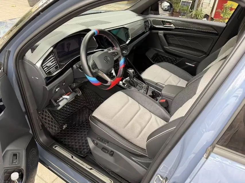 Volkswagen 2020 Tanyue X 2.0TSI 380TSI Four-wheel Drive Respect Zhilian Edition Automatic Gear 3