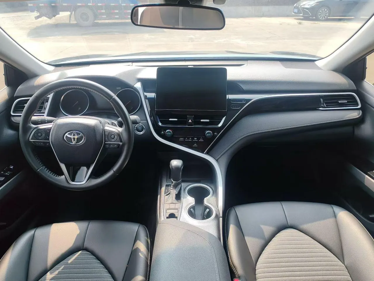 Toyota 2022 Camry 2.0S Stepless Knight Edition Automatic Gear 5