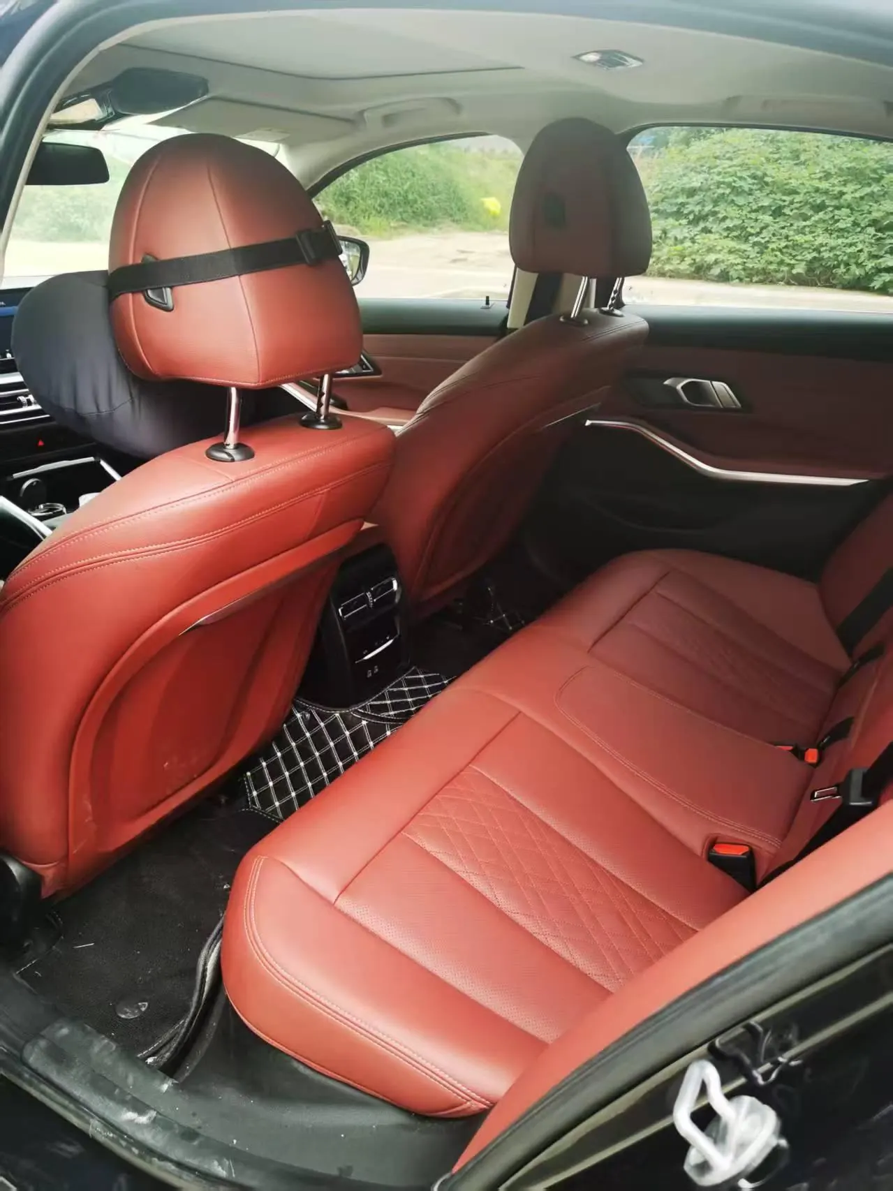 BMW 3 Series 2024 325i 2.0T M Sports Suit Automatic Gear 5