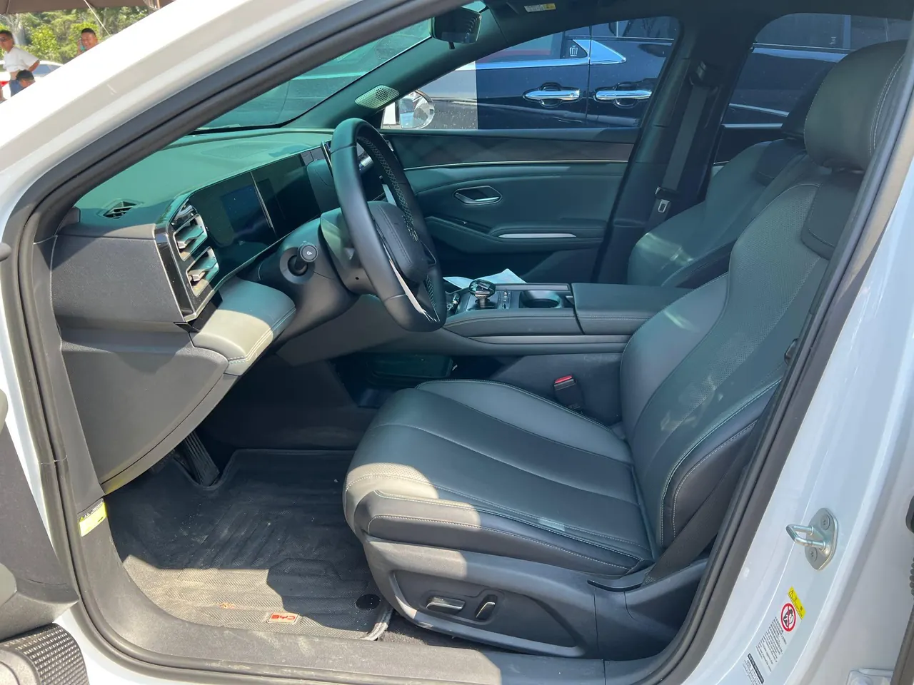 BYD 2024 Qin L DM-i 1.5 stepless 120KM leading automatic gear 3