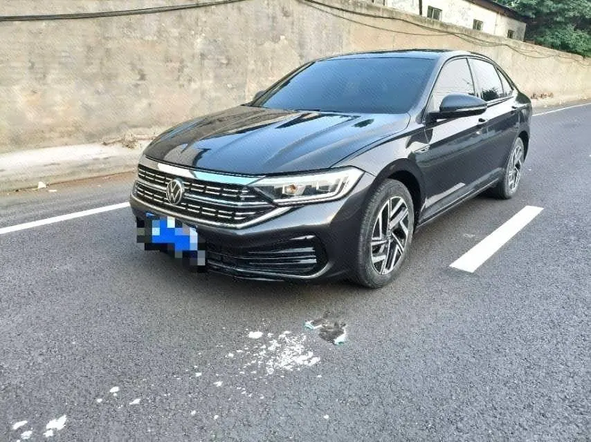 Open image lightbox: Volkswagen 2024 Sagittarius 1.5TSI 300TSI Flying Edition Automatic Gear