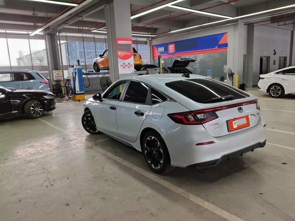 Honda 2023 Civic Hatchback e:HEV 2.0 Stepless Extremely Obsidian Automatic Gear 5