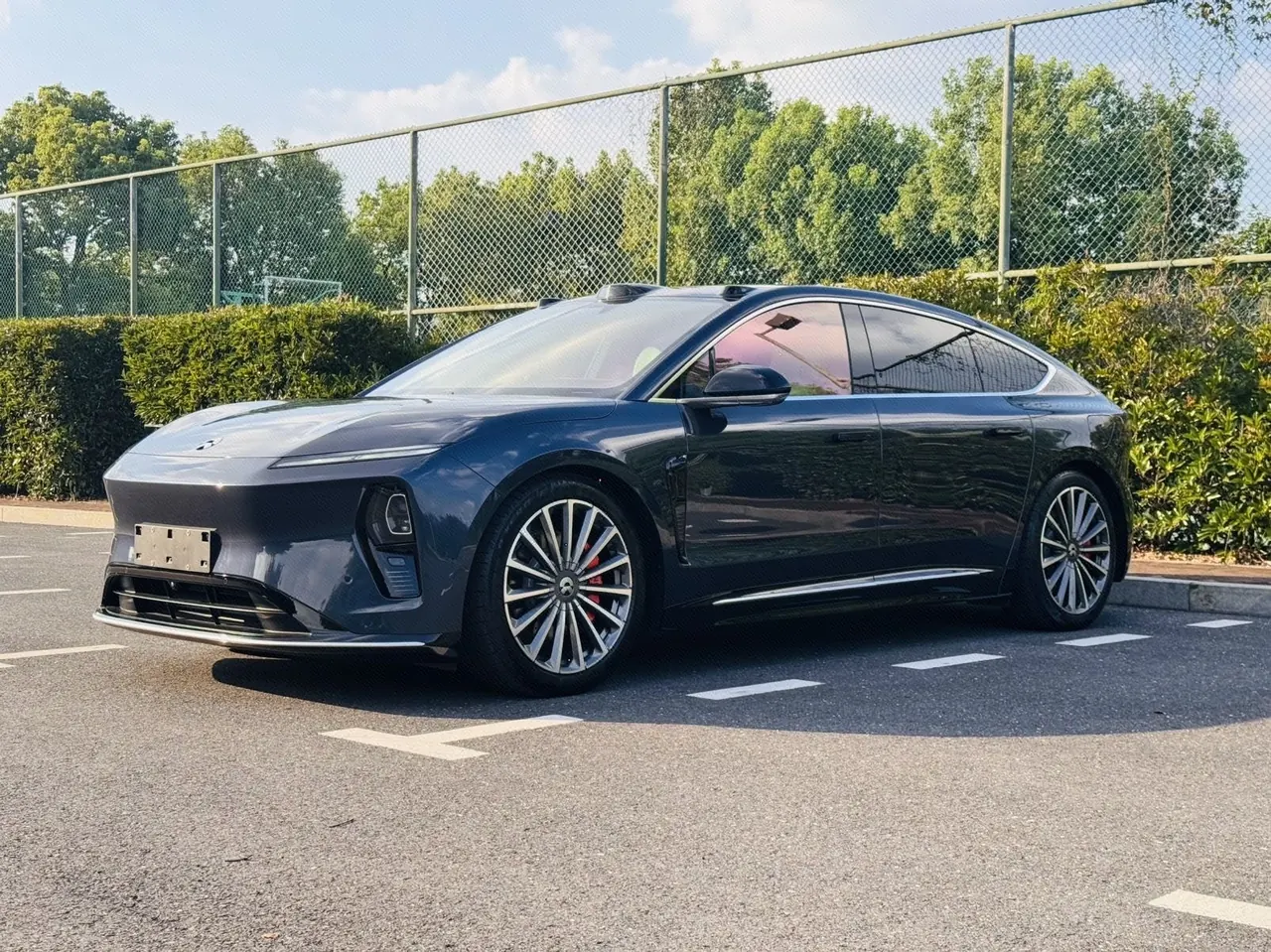 Open image lightbox: NIO 2025 ET 9 100kWh First Limited Edition Automatic Gear