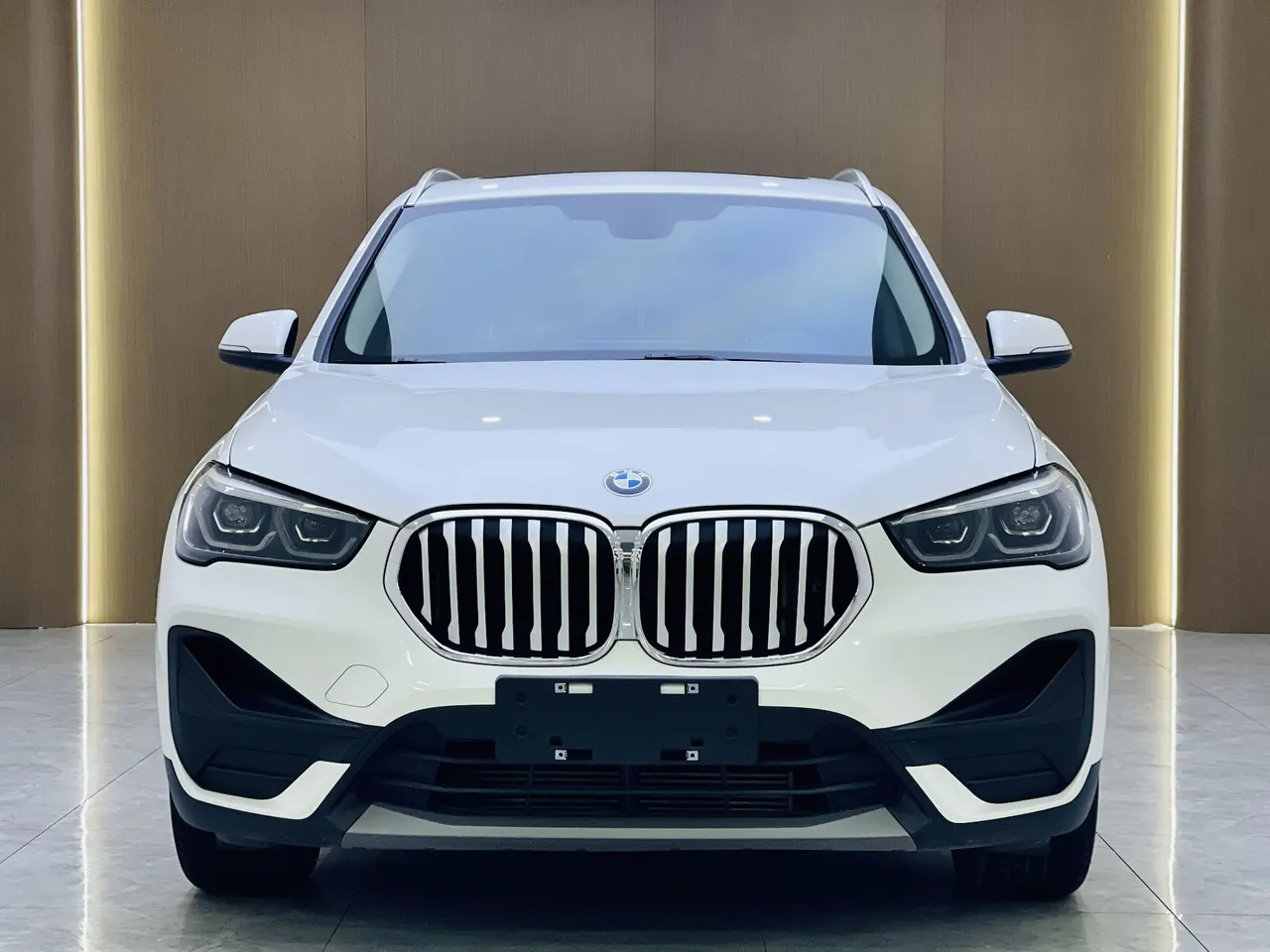 BMW 2022 X1 sDrive25Li 2.0T Leading Automatic Gear 2