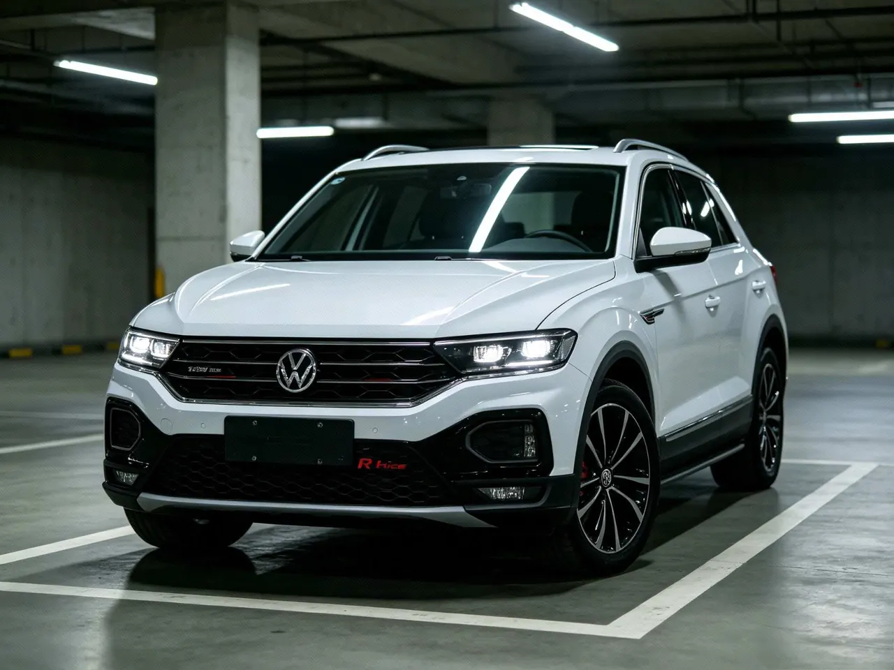 Открыть галерею: Volkswagen 2021 Tange R-Line 1.4TSI 280TSI Two-Drive Pro Smart Union Edition Automatic Gear