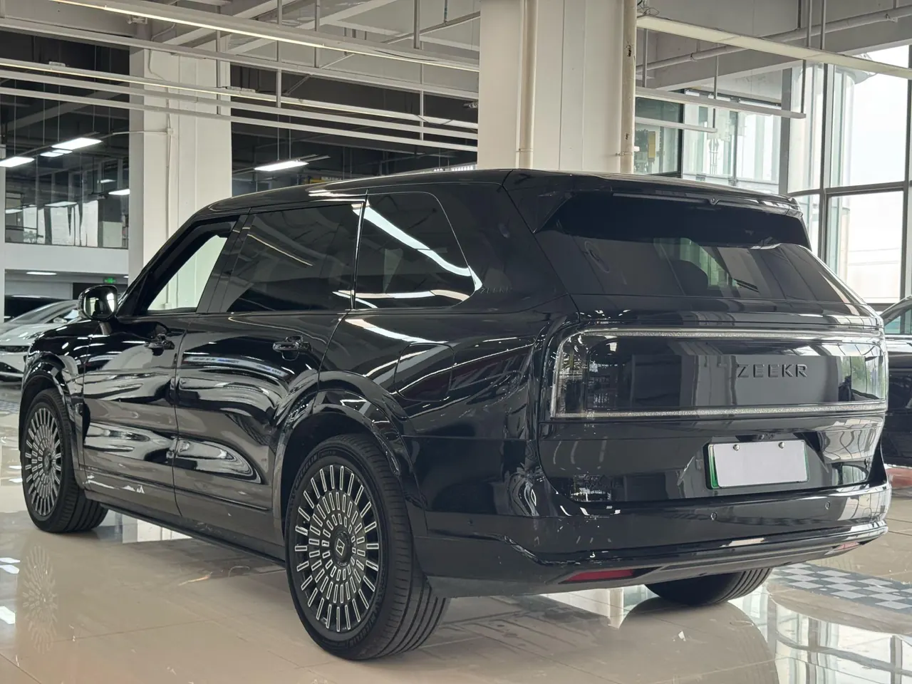Zeekr 2025 Zeekr 9X 2.0T Ultra Edition 70kWh Automatic Gear 11