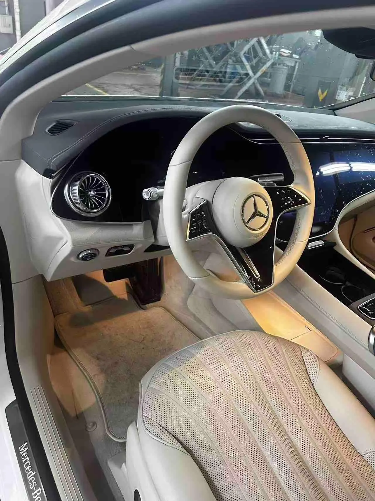Mercedes Benz EQS (Imported) 2023 EQS 450 Pioneer Edition Automatic Gear 10