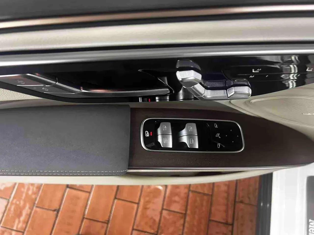 Mercedes Benz EQS (Imported) 2023 EQS 450 Pioneer Edition Automatic Gear 9