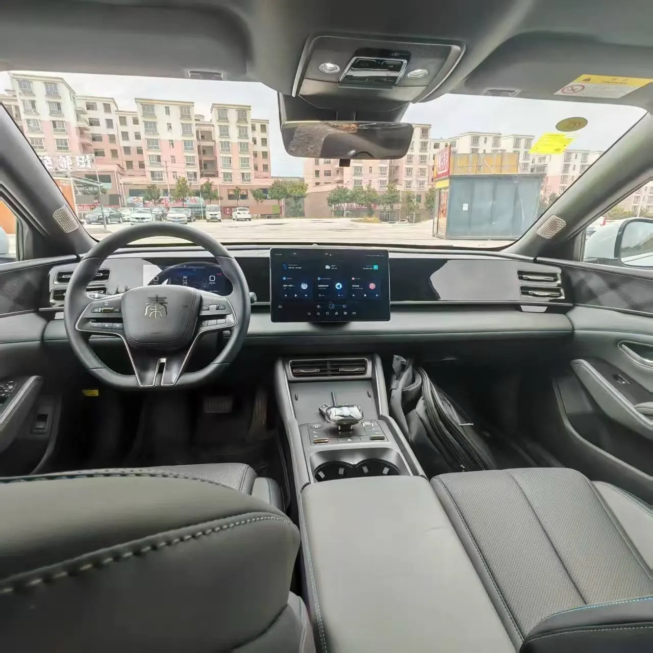 BYD 2023 Qin PLUS DM-i 1.5 stepless champion version excellent 120KM automatic gear 9