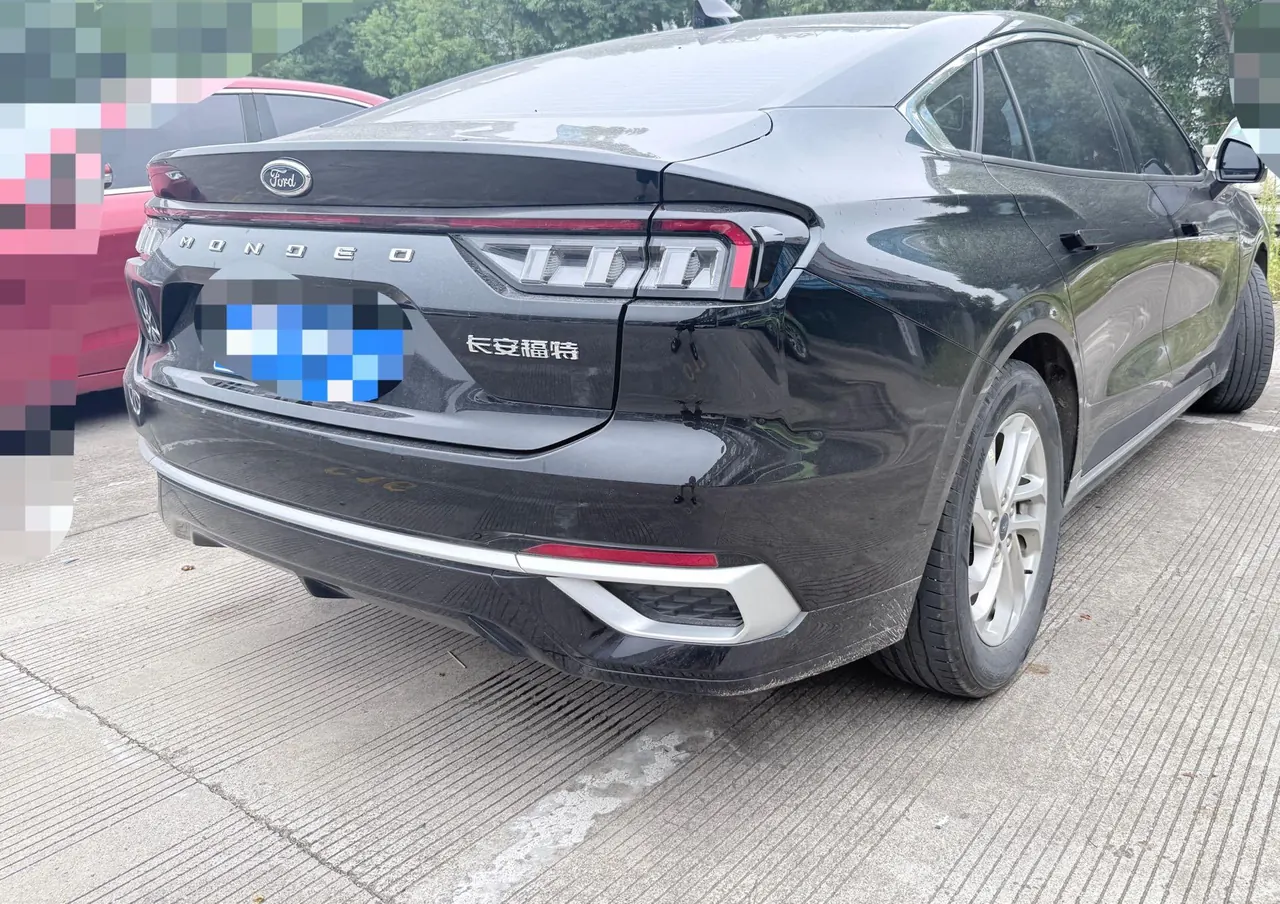 Ford 2023 Mondeo 1.5T EcoBoost 180 Shuya Automatic Gear 3